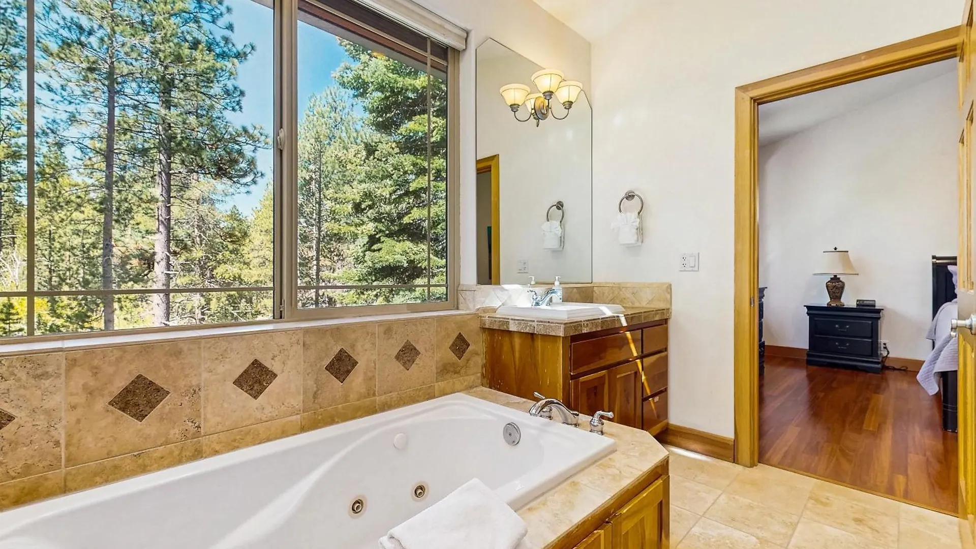Montgomery Estates Retreat South Lake Tahoe Vakantiehuis